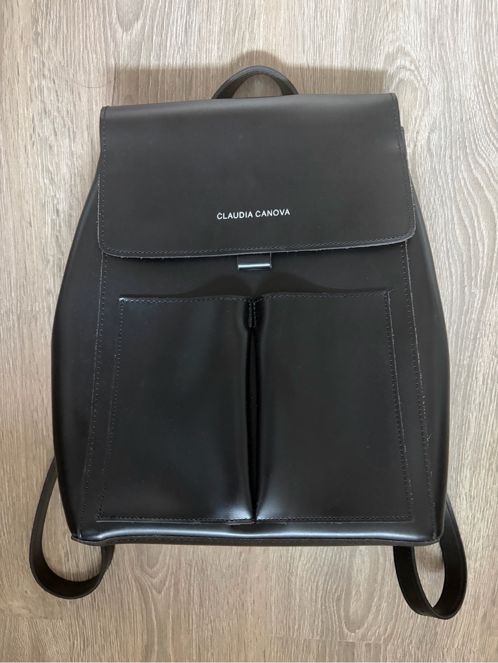 Claudia Canova Black Leather Backpack